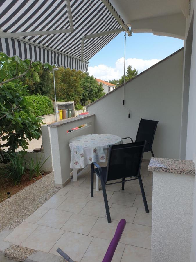 Apartment Luna Malinska Esterno foto