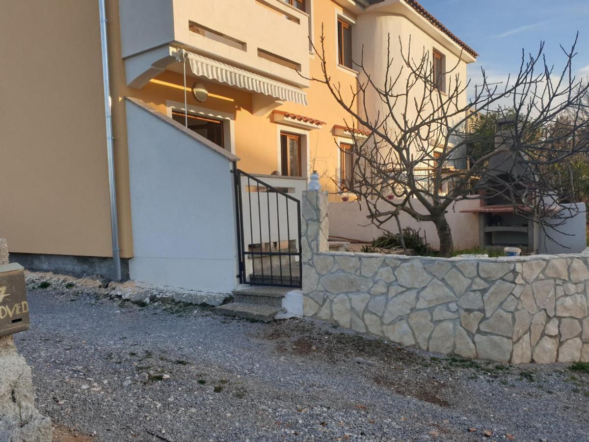 Apartment Luna Malinska Esterno foto